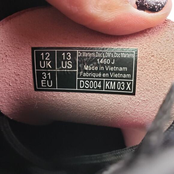 Dr Martens 1460 Girls Size 13 Pale Pink Patent Leather LaceUp Ankle Combat Boots - Picture 13 of 13